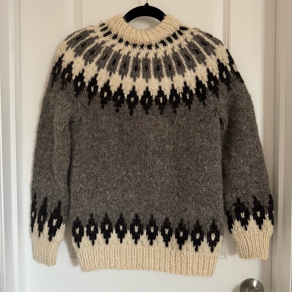Handmade Wool Classic Gray and Cream Sweater, S/M - Picture 1 of 10